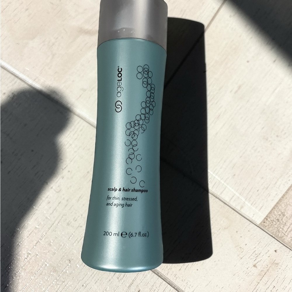 ageLOC Scalp & Hair Shampoo - NEW